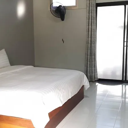 Siri Guesthouse @ Surat Thani Exterior photo