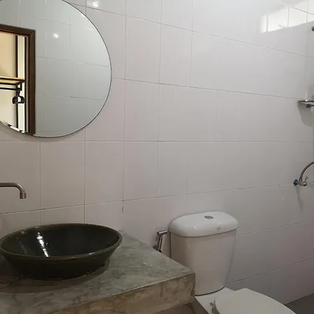 Siri Guesthouse @ Surat Thani Exterior photo