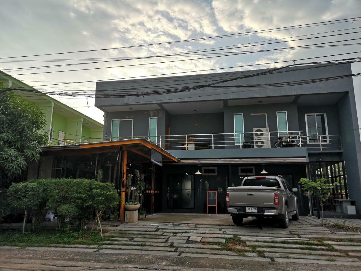 Siri Guesthouse @ Surat Thani Surat Thani